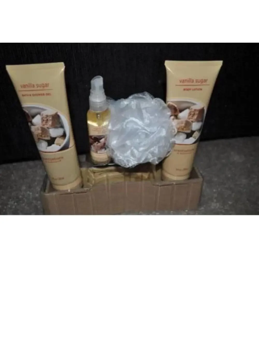Bath & Body Fur Purse Tote Set White 4 Pc Lotion Gel Gift Set Vanilla Sugar